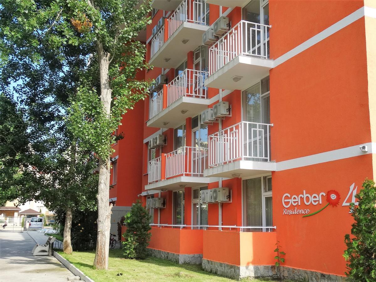 Gerber 4 Residence 阳光海滩 外观 照片